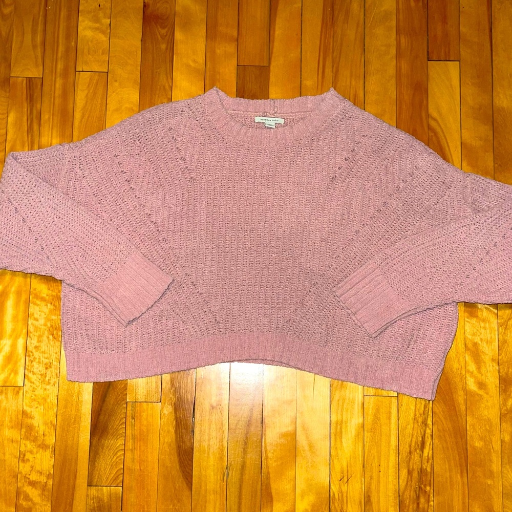 ✅4/$20✅ American Eagle Women’s Light pink cropped style long sleeve sweater